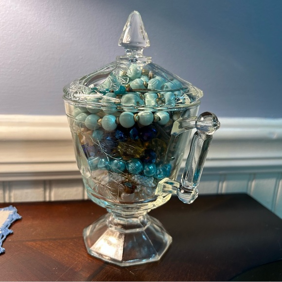 Mystery Vintage Glass Candy Dish with Lid Full of Jewelry - Picture 4 of 9